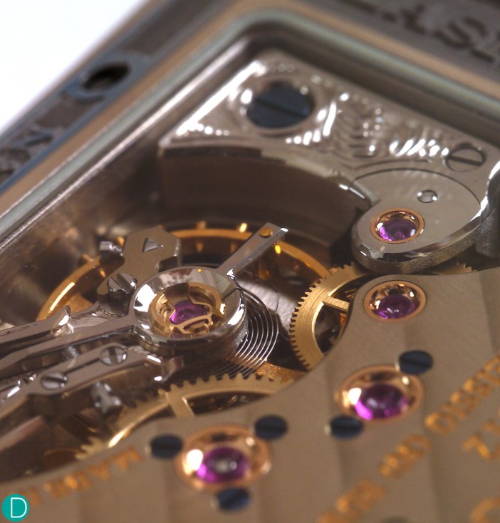 L931 escapement detail