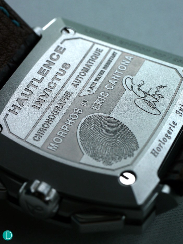 Caseback carries the usual inscriptions and the signature and finger print of Eric Cantona.