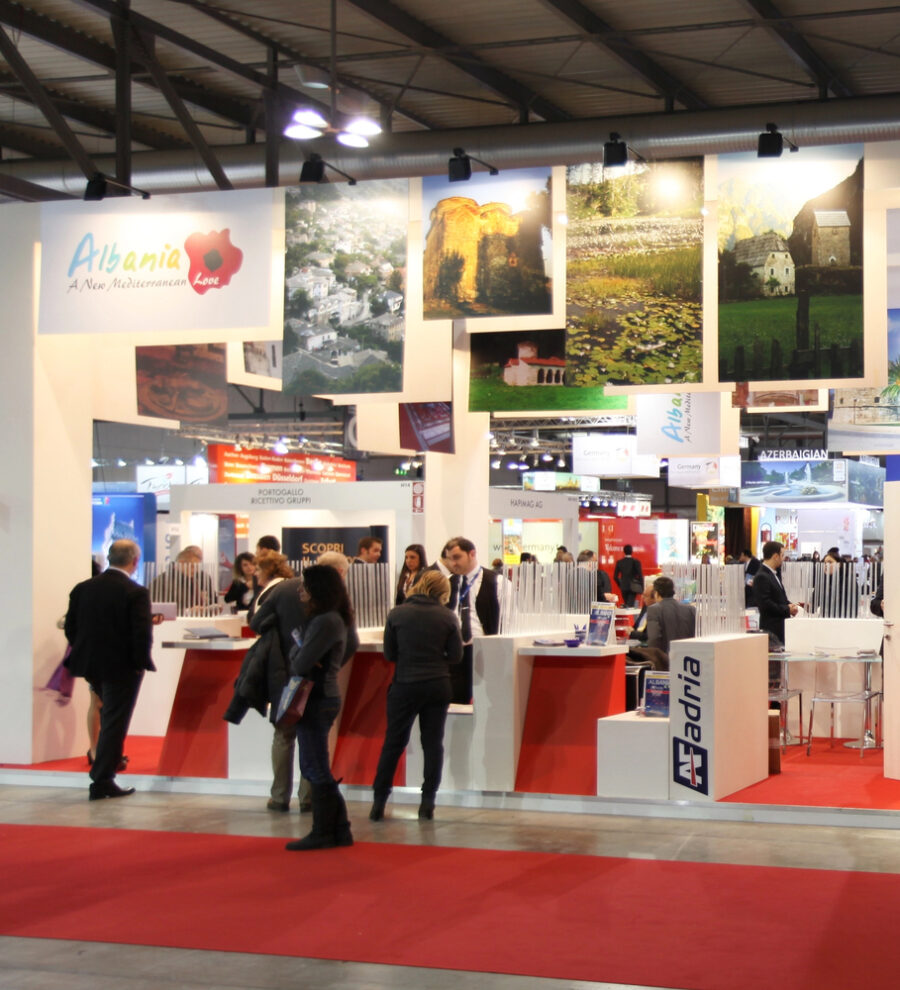 Los stands dan la oportunidad de conectar, aprender y generar negocio de manera estratégica | Imagen: Depositphotos.com